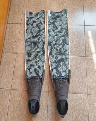 Pinne Leaderfins  con scarpette Omer Stingray 