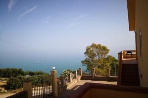 Delizioso appartamento 100 metri dal mare