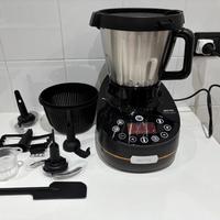 Robot da cucina con cottura