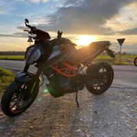 KTM 125 Duke - 2022