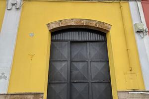 Garage appartamento due stanze a volta