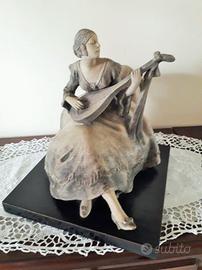 Salvatore Cipolla elegante scultura realizzata in