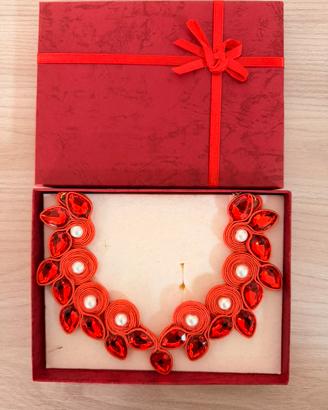 Collana artigianale con tecnica Soutache