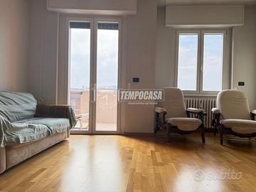 Via Dalmazia 2 - Ultimo piano con terrazzino, box