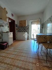 2 LOCALI A SAN VITO ROMANO