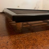 Letto in legno massello