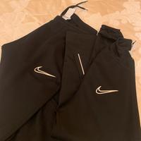 Tuta Nike nera misura M
