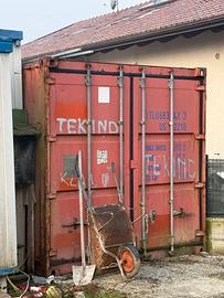 Container