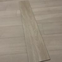 PAVIMENTO GRES PORCELLANATO EFFETTO LEGNO 20x120
