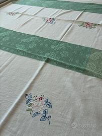 Coperta cotone ricamata a mano e fasce uncinetto