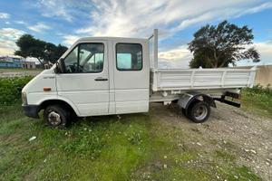 VW T4 2.8 Tdi 160CvRibaltabile trilaterale 7 posti