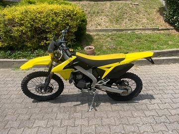 Suzuki Valenti RME 50 R
