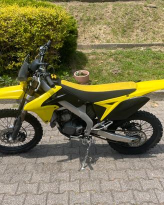 Suzuki Valenti RME 50 R