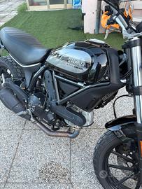 ducati scambler 400