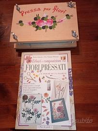 Pressa per fiori da essiccare più libro
