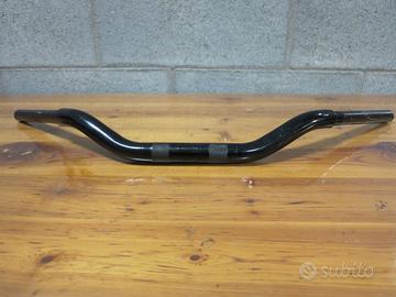 Manubrio aftermarket per moto custom