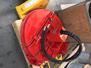 Trincia idraulica a catene per escavatore