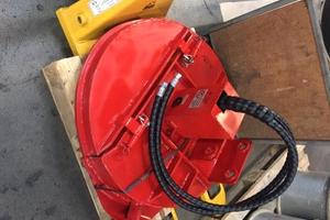 Trincia idraulica a catene per escavatore