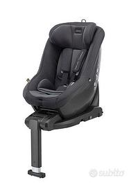 Seggiolino auto Inglesina Darwin Toddler con base