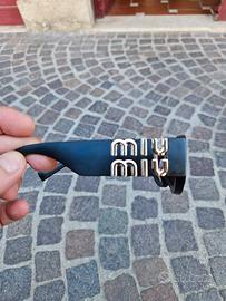 Occhiali da sole MIU MIU