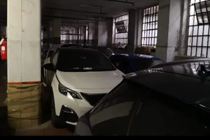 Autorimessa, Autolavaggio, autonoleggio, officina