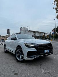 Audi Q8 50 TDI 286 CV quattro tiptronic Sport S-Li