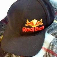 10 Cappellini NUOVI + berretto Red Bull in reg*l*