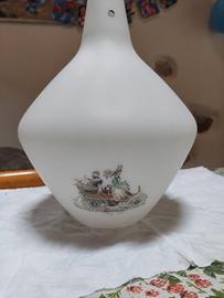 lampada a sospensione in vetro opalino con disegni