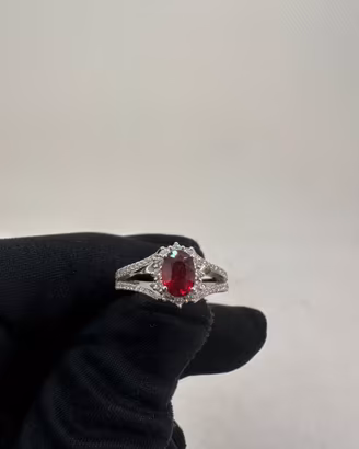 Anello Giorgio Visconti in oro, rubino e diamanti