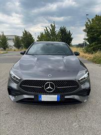 Mercedes-Benz Classe A 180d AMG line advanced plus