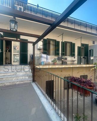 Appartamento In Cortile Zona Centrale