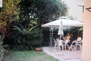 Villa Bifamiliare con giardino a 2 Passi dal Mare