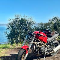 Ducati Monster 750 1998.