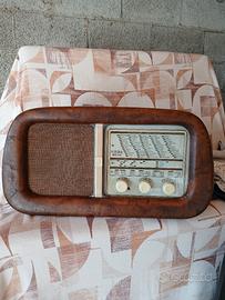 Radio Vega modello 526