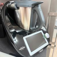 Bimby TM6 Nero Lucido Limited Edition 10 usi