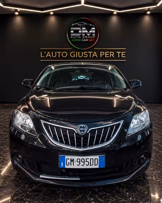 Lancia Ypsilon 1.0 FireFly 5 porte S&S Hybrid Silv
