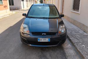 Ford Fiesta 1.2 Benzina ok neopatentati 