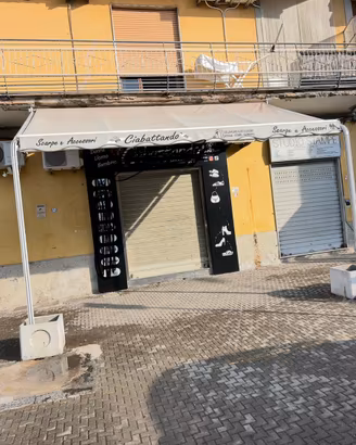 tenda con struttura americana in pvc