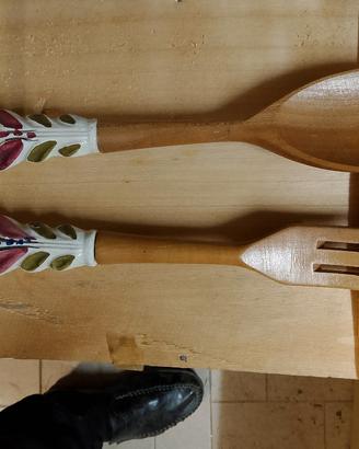 Coppia posate in legno con manico in ceramica 