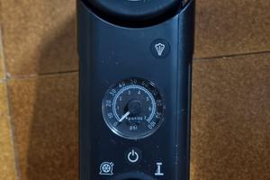 compressore/kit riparazione pneumatici 