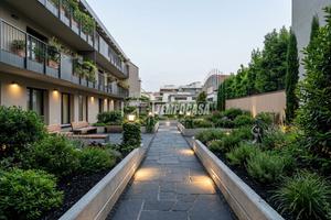 LUMINOSO TRILOCALE CON TERRAZZO, DOPPI SERVIZI NUO