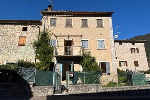 CASA INDIPENDENTE A MIANE