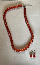 Collana con sfere rosse e orecchini pendenti nuovo