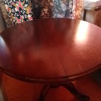 Tavolo tondo in legno allungabile