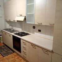  cucina e soggiorno 