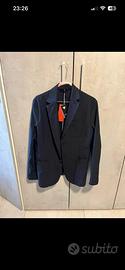 conpleto elegante uomo guess