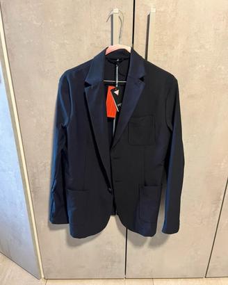 conpleto elegante uomo guess