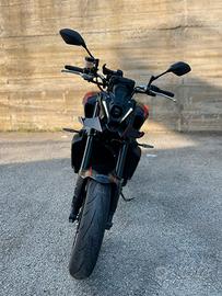 Yamaha mt-09