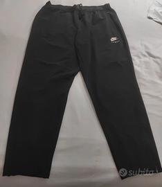 pantalone tuta nike air max 