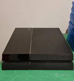 PS4 Fat + 4 Controller e Giochi